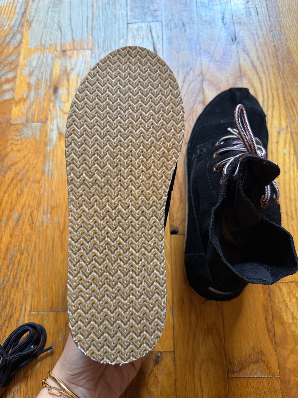 Toms Bootie - Picture 3 of 3